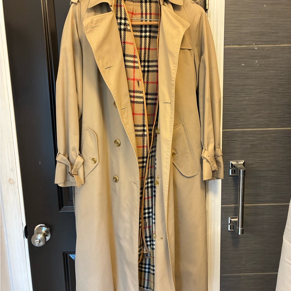 Burberry Classic Check Pattern with Navy Label